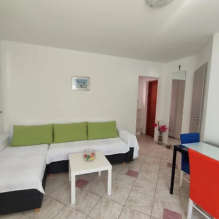 Apartment Apartman Mare *